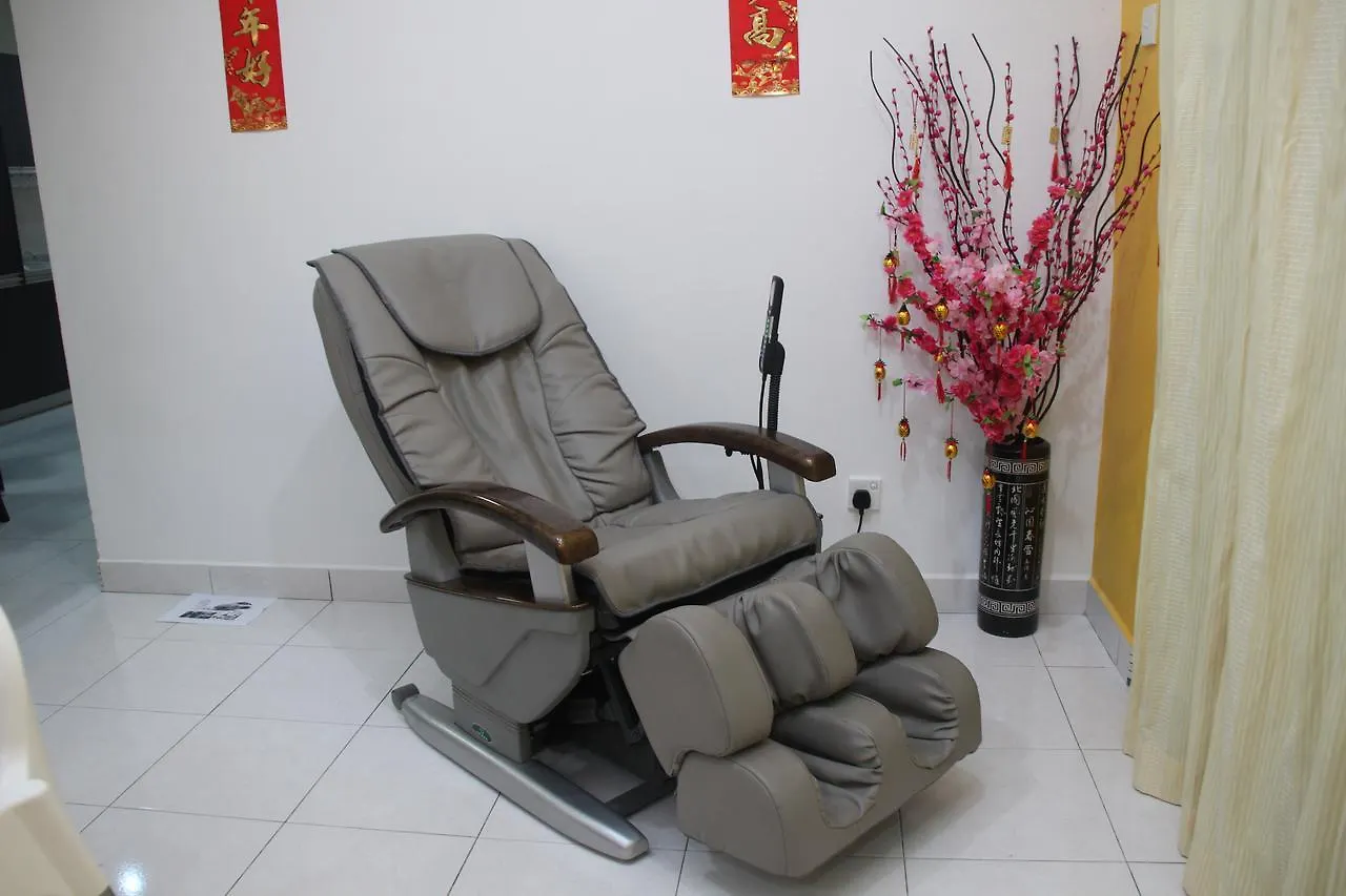Eden Homestay Jb 伊甸园休闲民宿 Johor Bahru 0*,  Malaysia