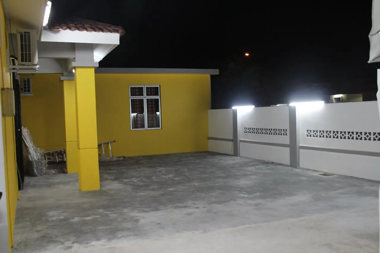 Semesteranläggning (resort) Eden Homestay Jb 伊甸园休闲民宿 Johor Bahru